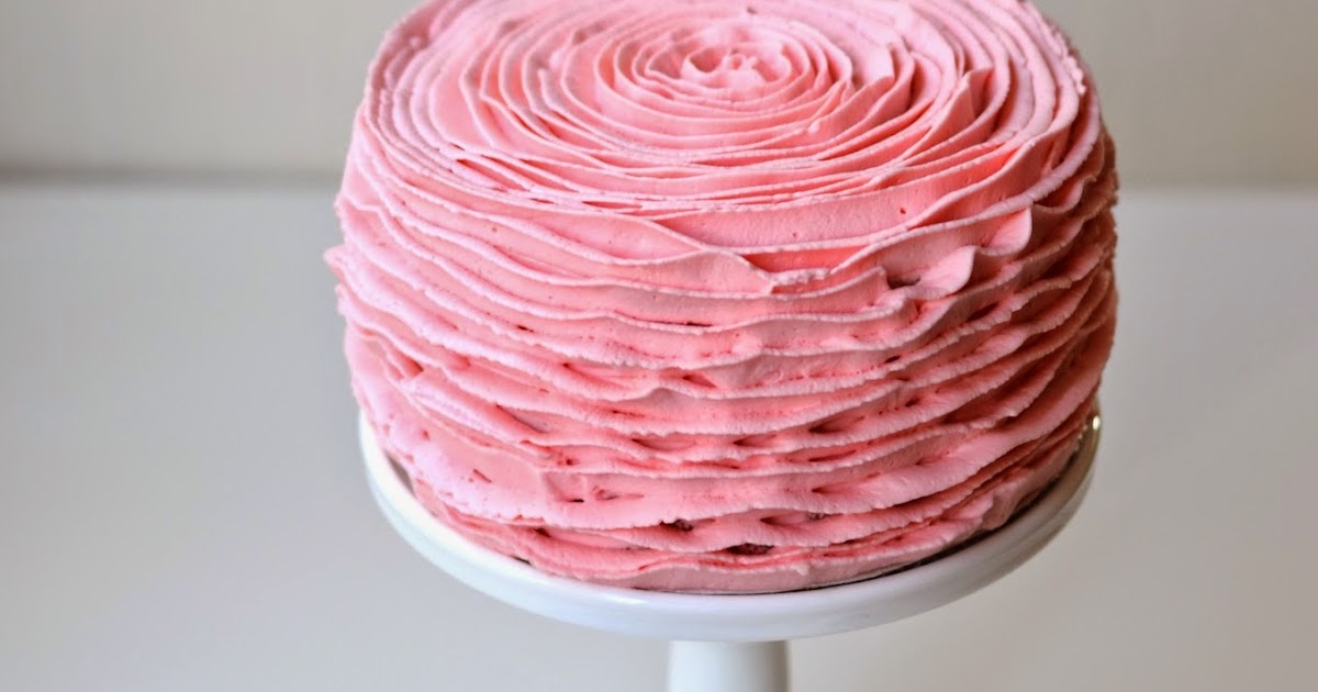 i heart baking! pink velvet ruffle cake with strawberries and whipped