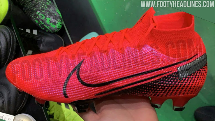 mercurial superfly 7 red