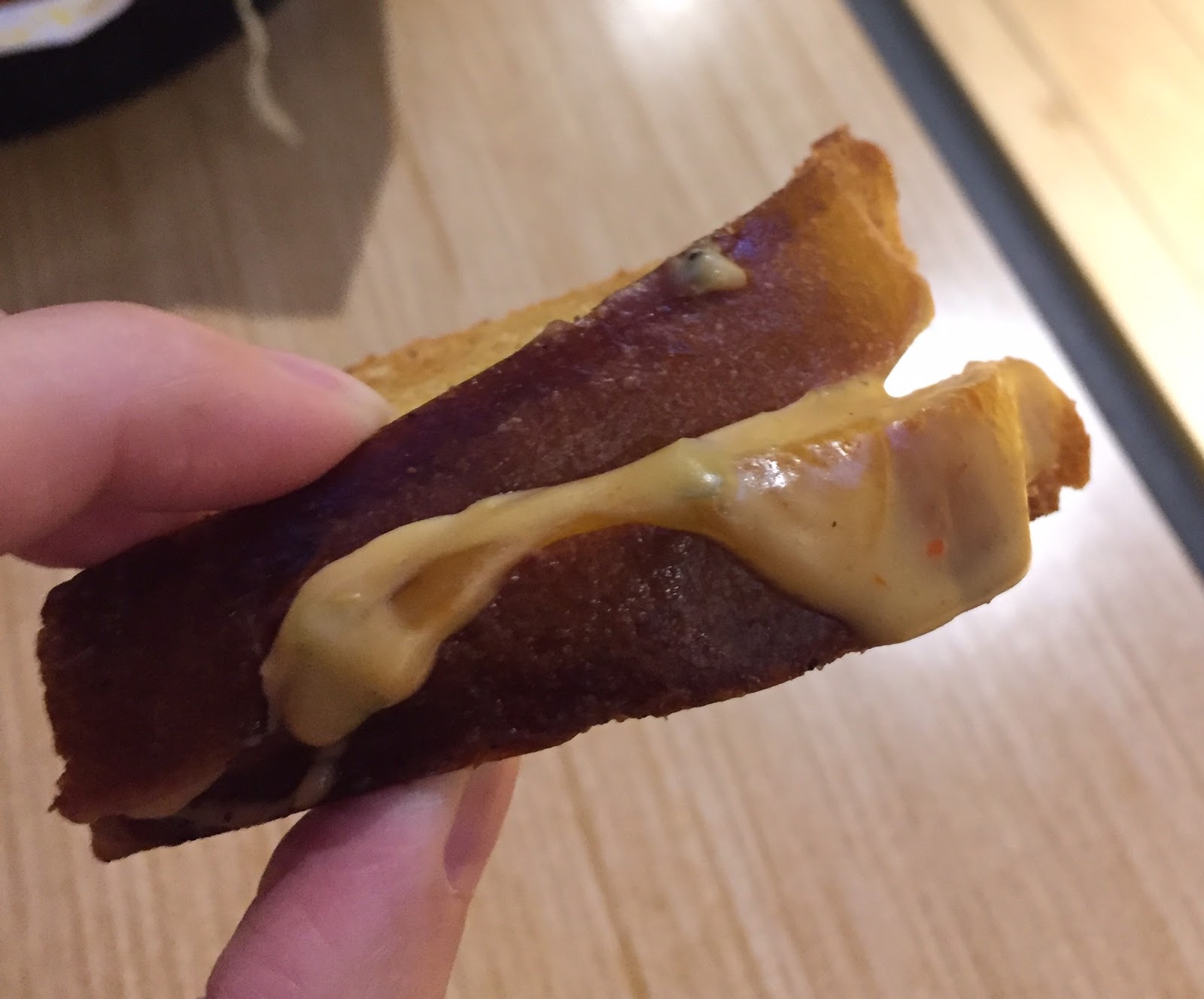 Ultimate Cheese Sampler From Buffalo Wild Wings / バッファローワイルドウィングスの ...