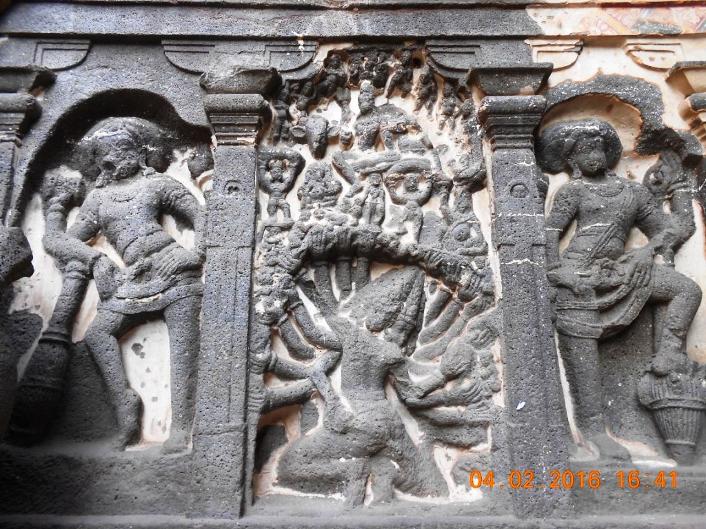 VELUDHARAN TEMPLES VISIT : Ellora Caves / Sri Kailasanathar Temple /  எல்லோரா கைலாசநாதர் கோவில், Cave no 16 and some of the other caves of Ellora  Rock cut Cave Temples, Maharashtra State, India.