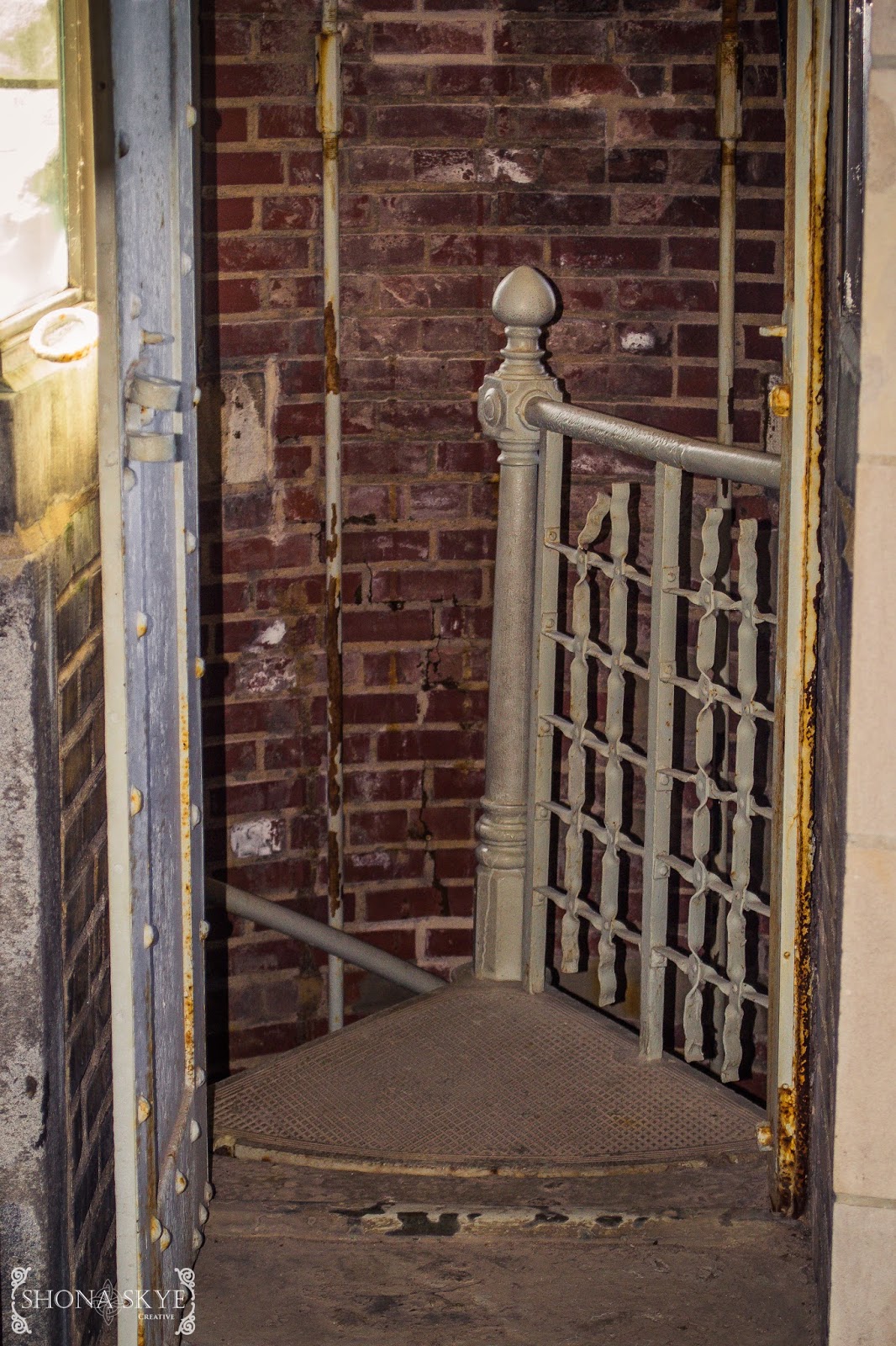 Inside the Compton Hill Water Tower - Shona Skye Creative Photography