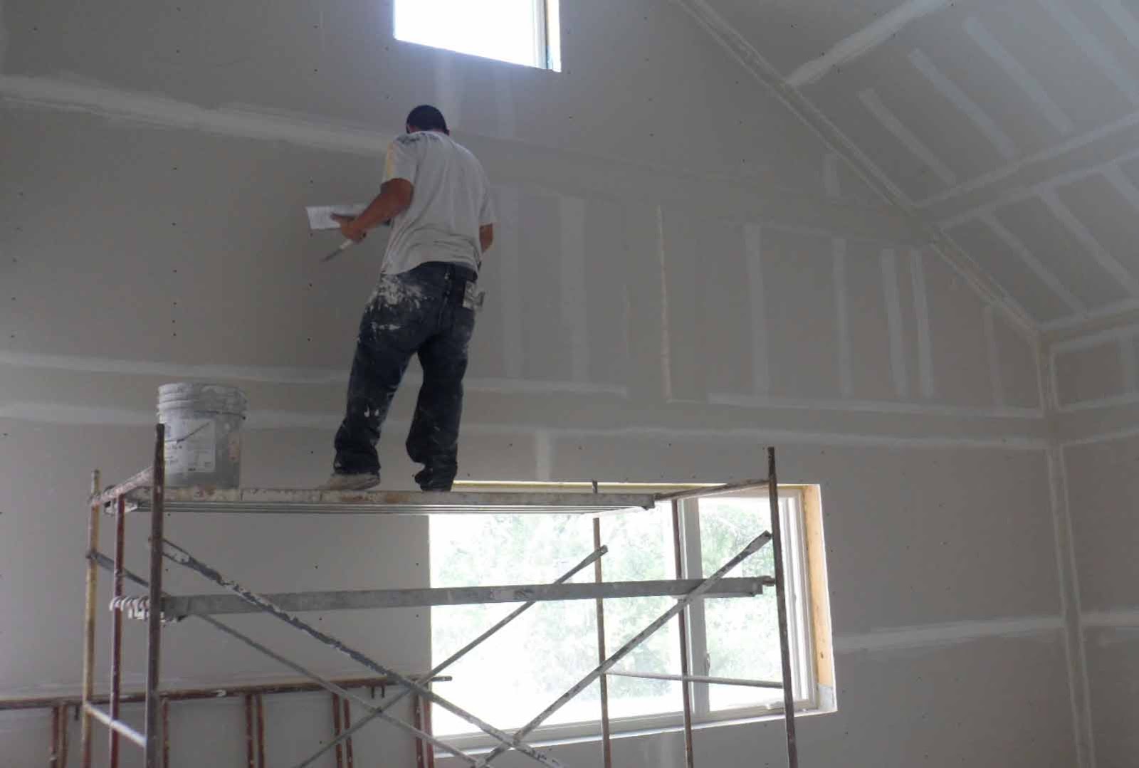 Rocky Hollow Home Tape and Float