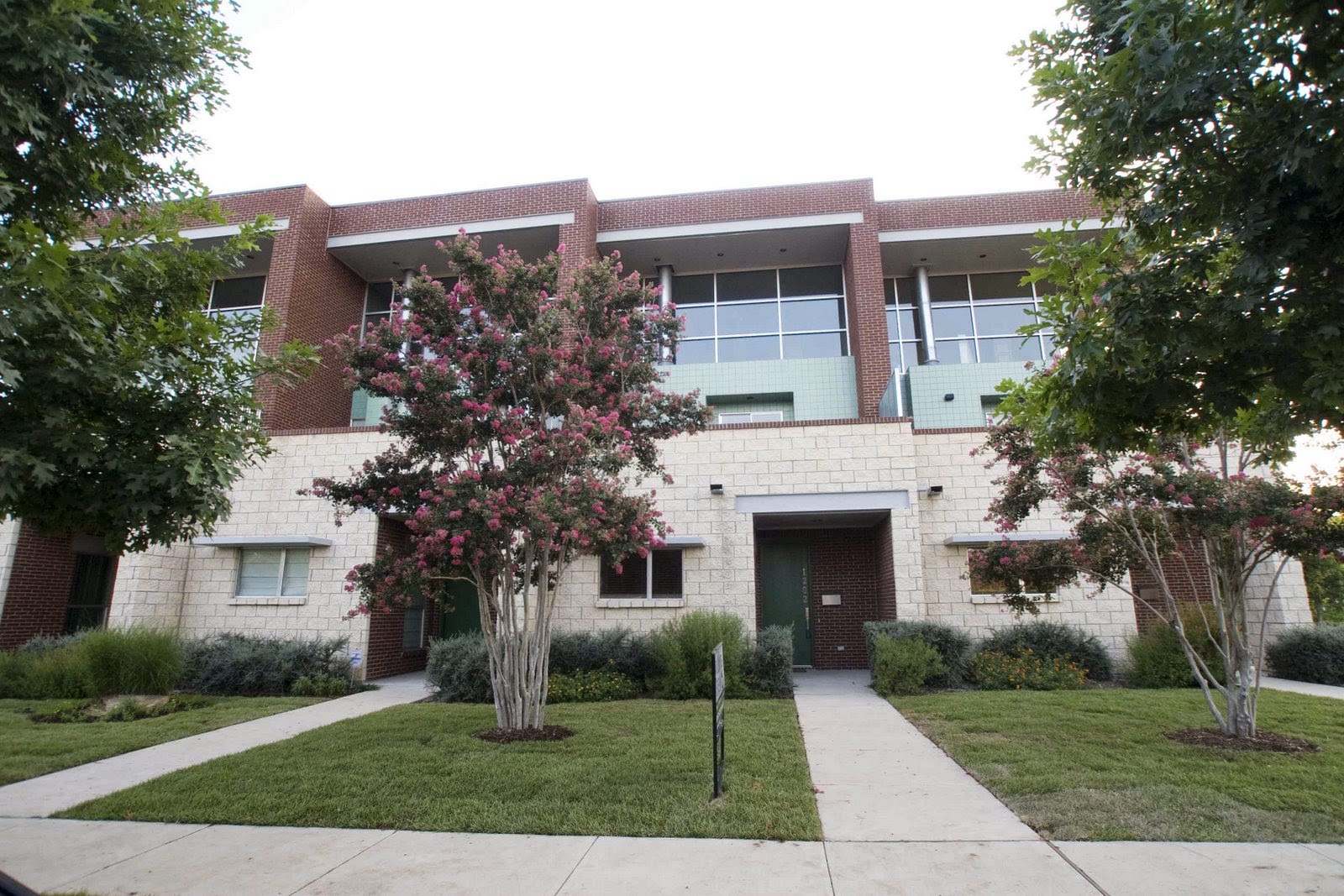Modern Townhome For Rent 1202 Fairmount, Fort Worth TX