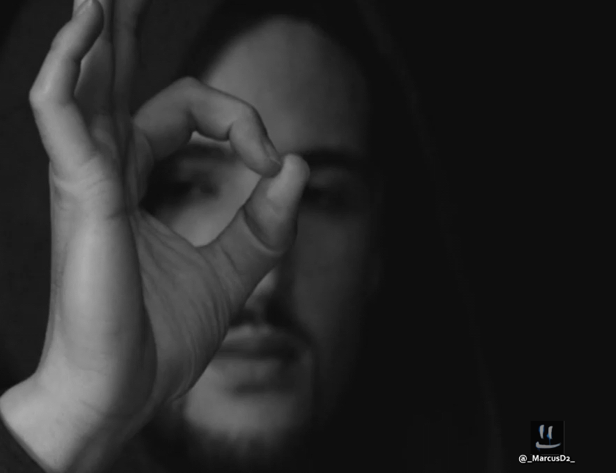 Sport GIFs & random things: Klay Thompson 3 point gesture or zero ...