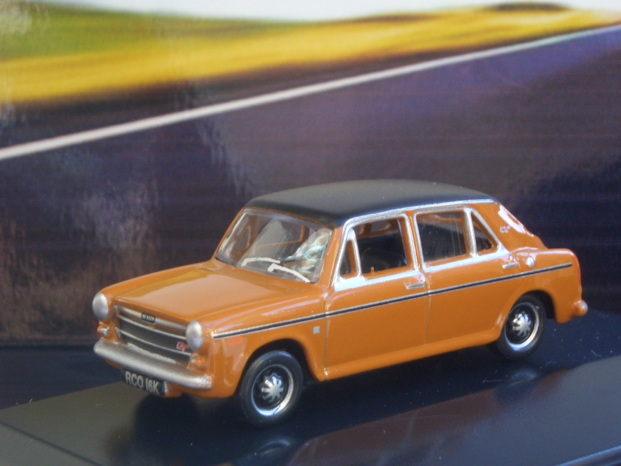 Diecast Madness UK First Post OXFORD DIECAST Austin 1300 GT, one