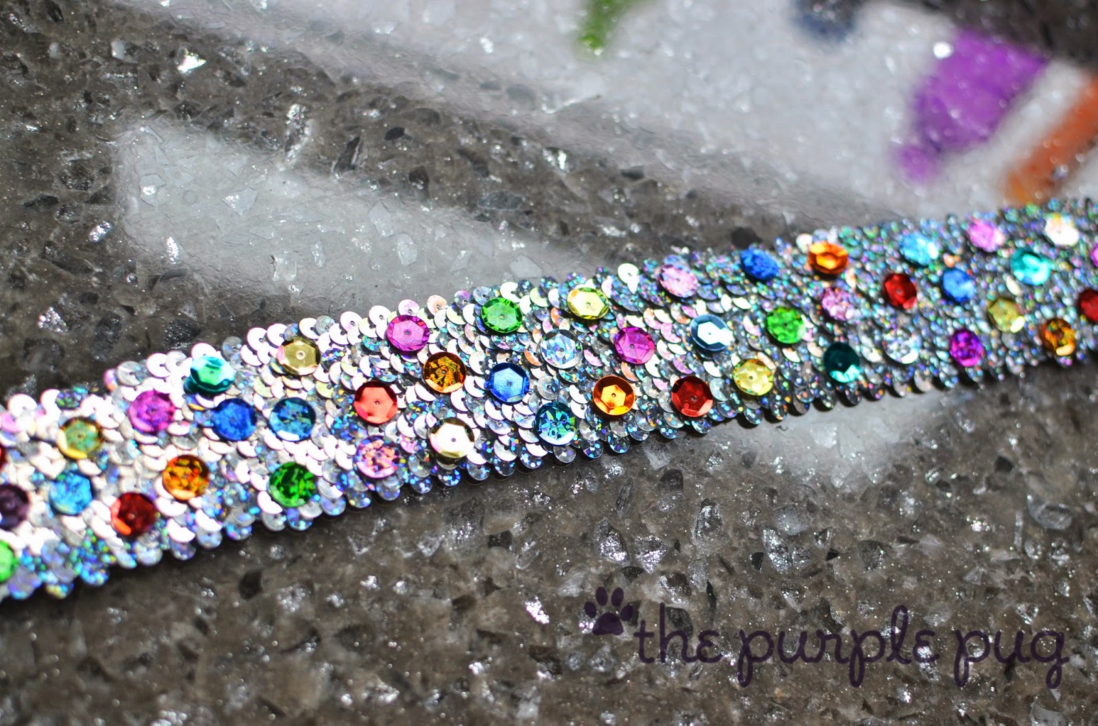 The Purple Pug: Sparkling Sequin Cake Band {for cute cakes}
