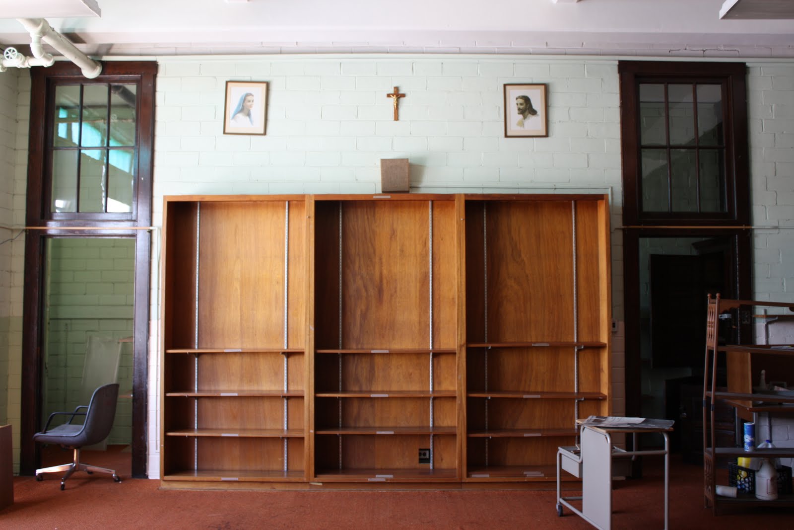 Wandering in Wonder Before New Purpose Nativity BVM