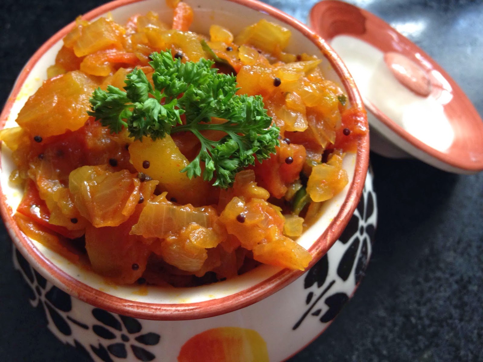 How to prepare Tomato Onion curry / gojju Easy Cooking