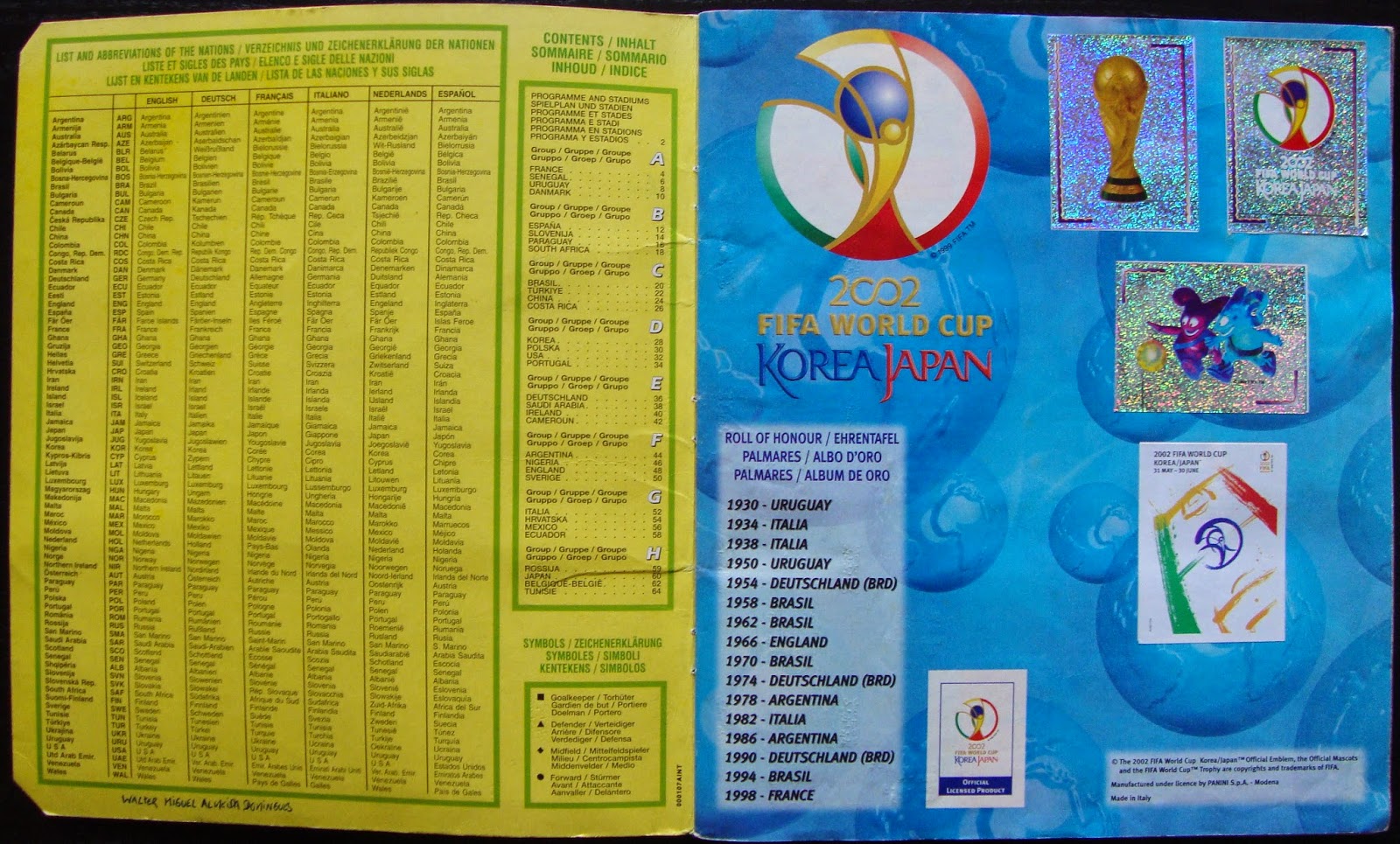 O Sótão dos Colecionadores: CADERNETA DE CROMOS MUNDIAL DE 2002