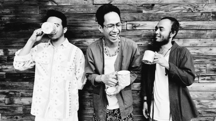 Chord Gitar Fourtwnty Fana Merah Jambu CHORDGITARTUA