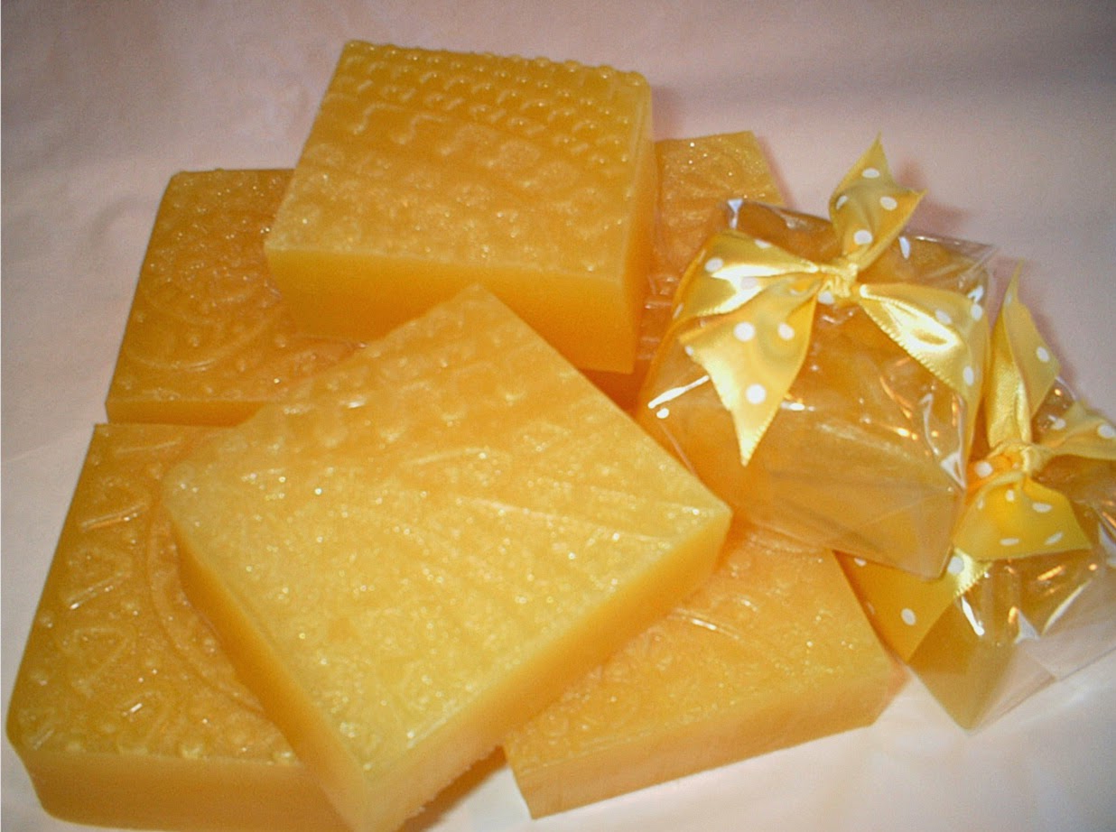 Splash Pineapple Soap