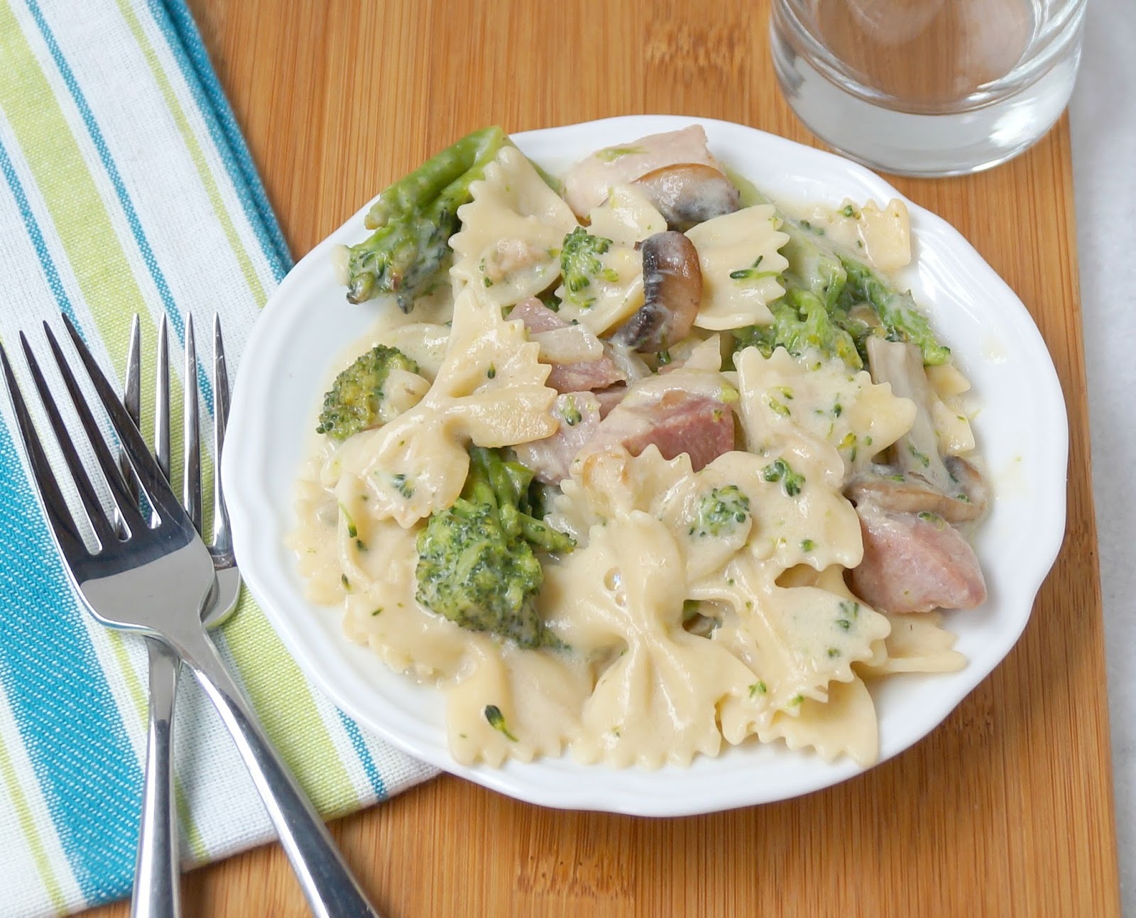 Not Just Grilled Cheese Ham and Broccoli Pasta Casserole