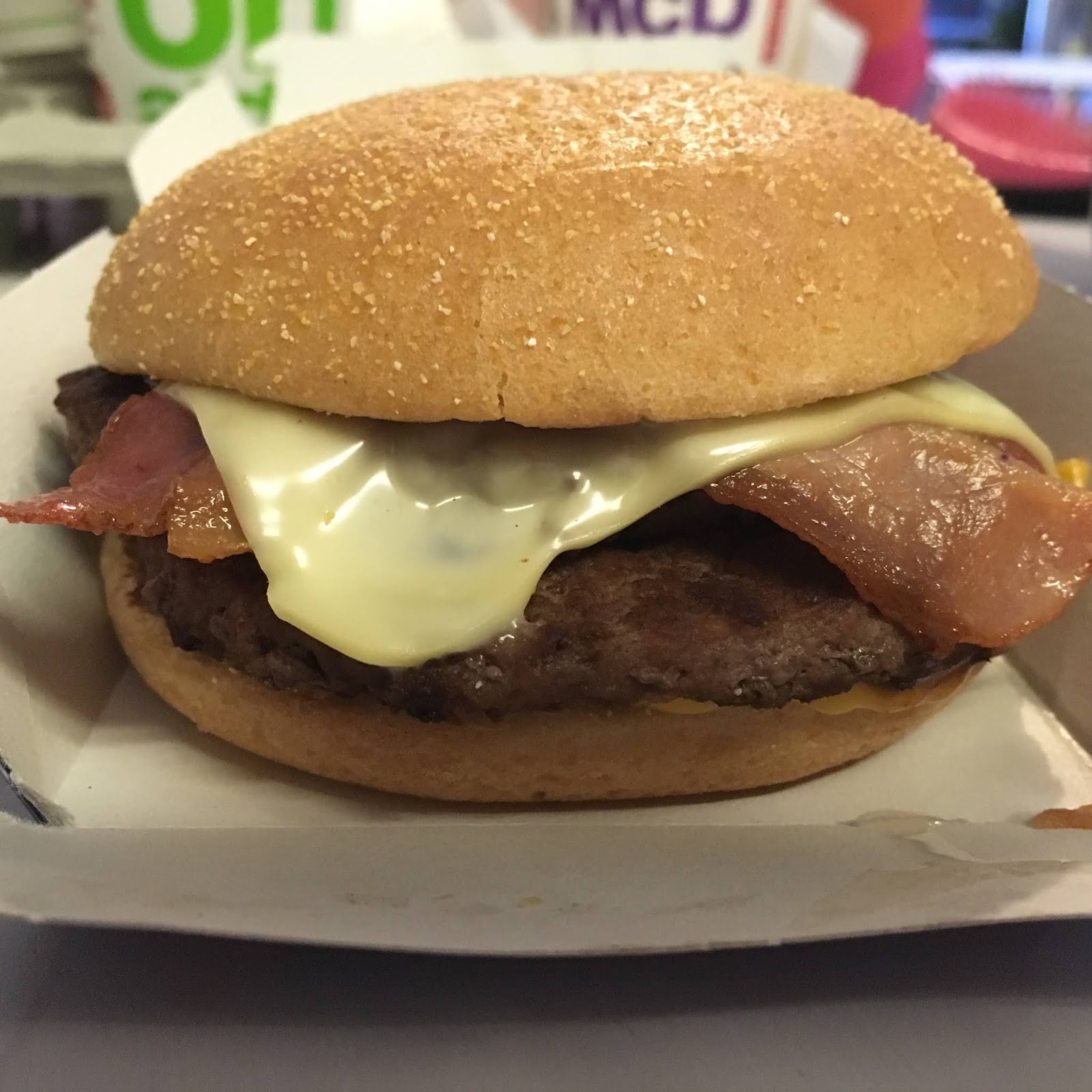A Review A Day: Today's Review: McDonald's Chicago Stack