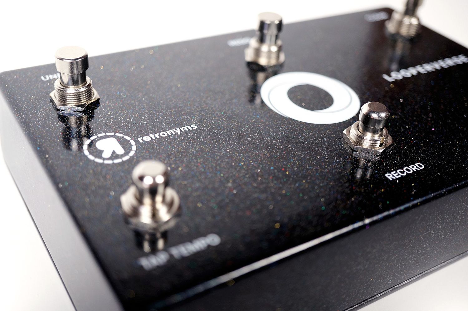 Retronyms released Looperverse Multitrack Loop Recorder for iPhone/iPad