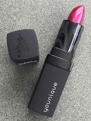 Younique Moodstruck Opulence Lipstick, Pretentious Younique Moodstruck Opulence Lipstick, Pretentious