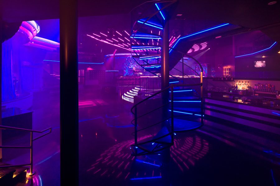 Ý tưởng thiết kế Bar club từ Envy Nightlife 14