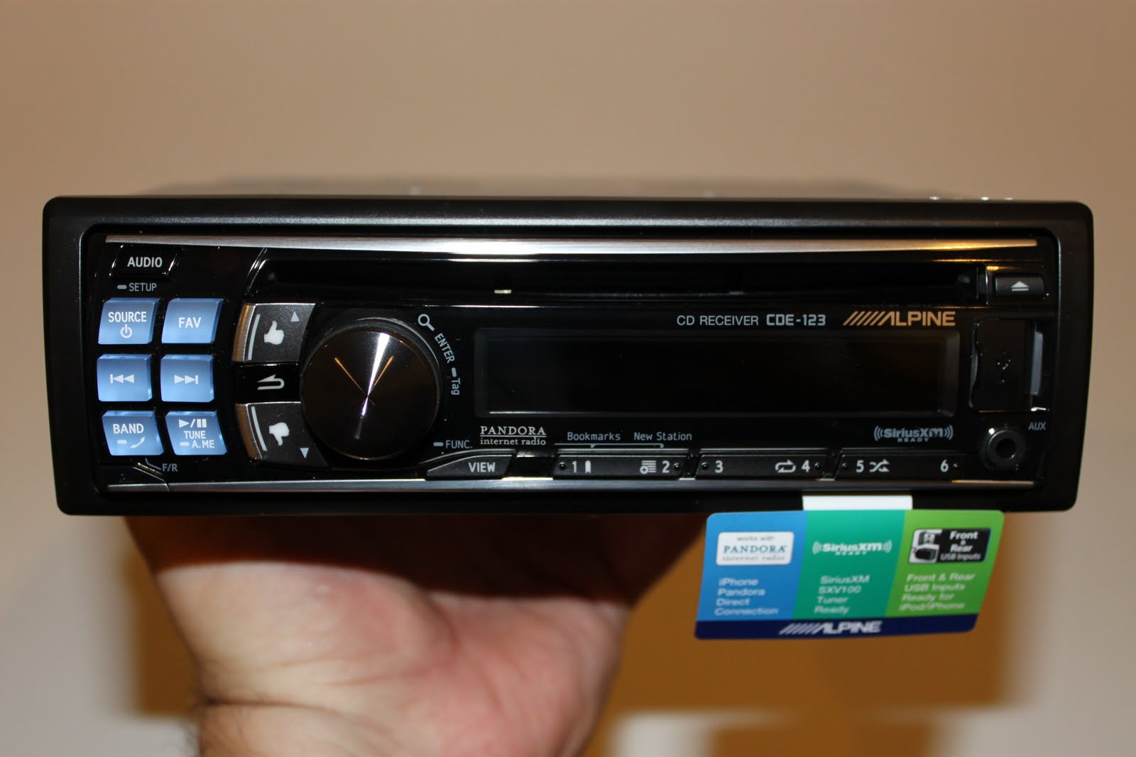Stereowise Plus: Alpine CDE-123 Car Receiver Review by Jeff Roy