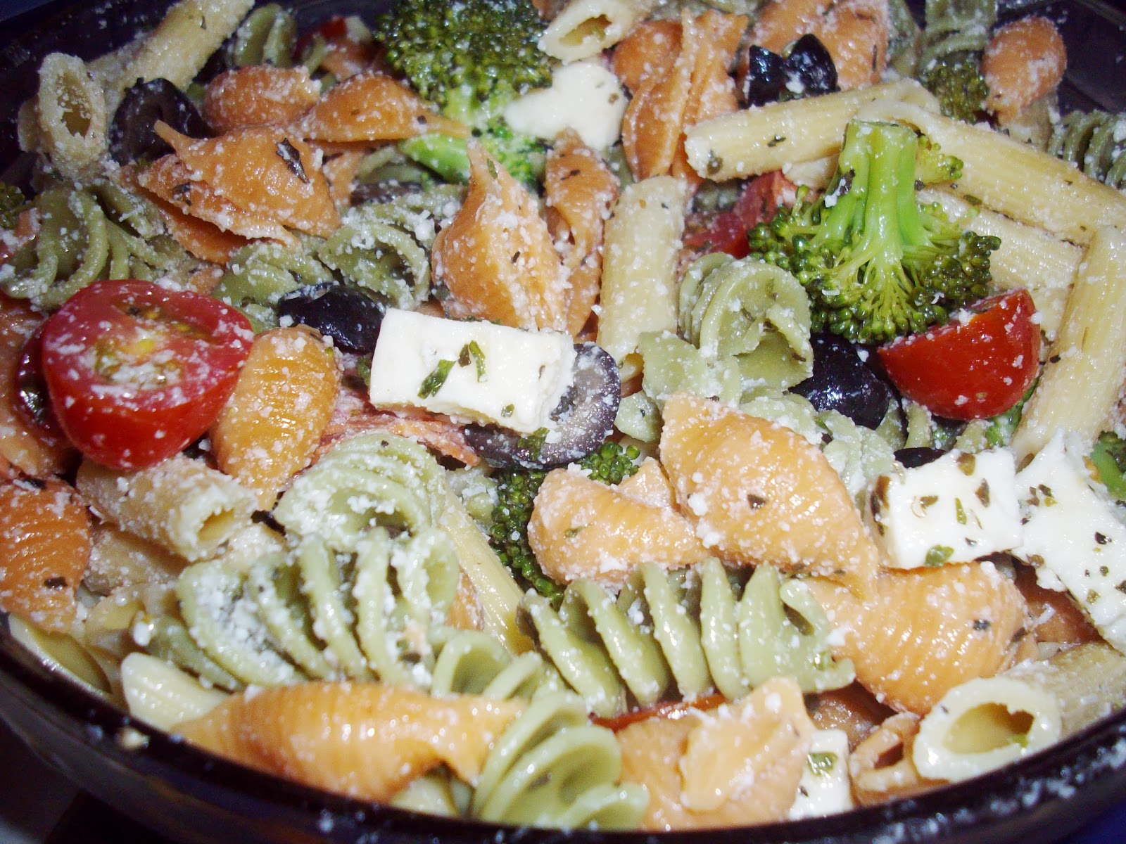 Musings of a Vintage Junkie Summer Salads.......Italian Style