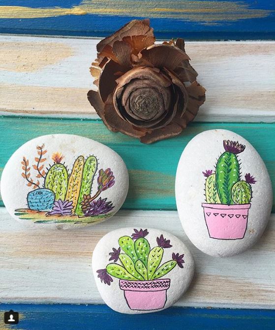 50+ painted rocks that look like succulents & cacti I Love Painted Rocks