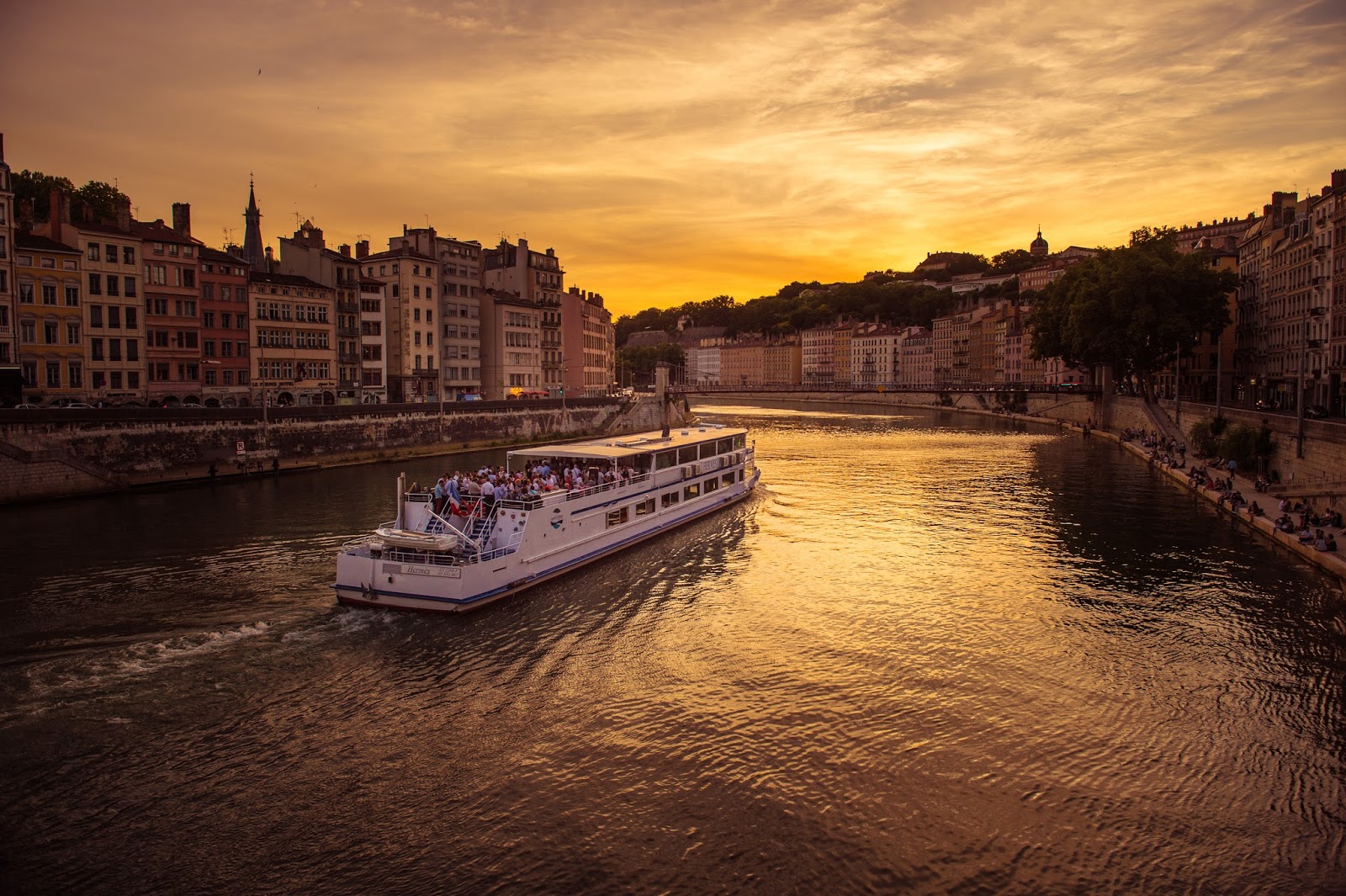 Visiter Lyon en bateau - Visiter Lyon - Tourisme et actualités