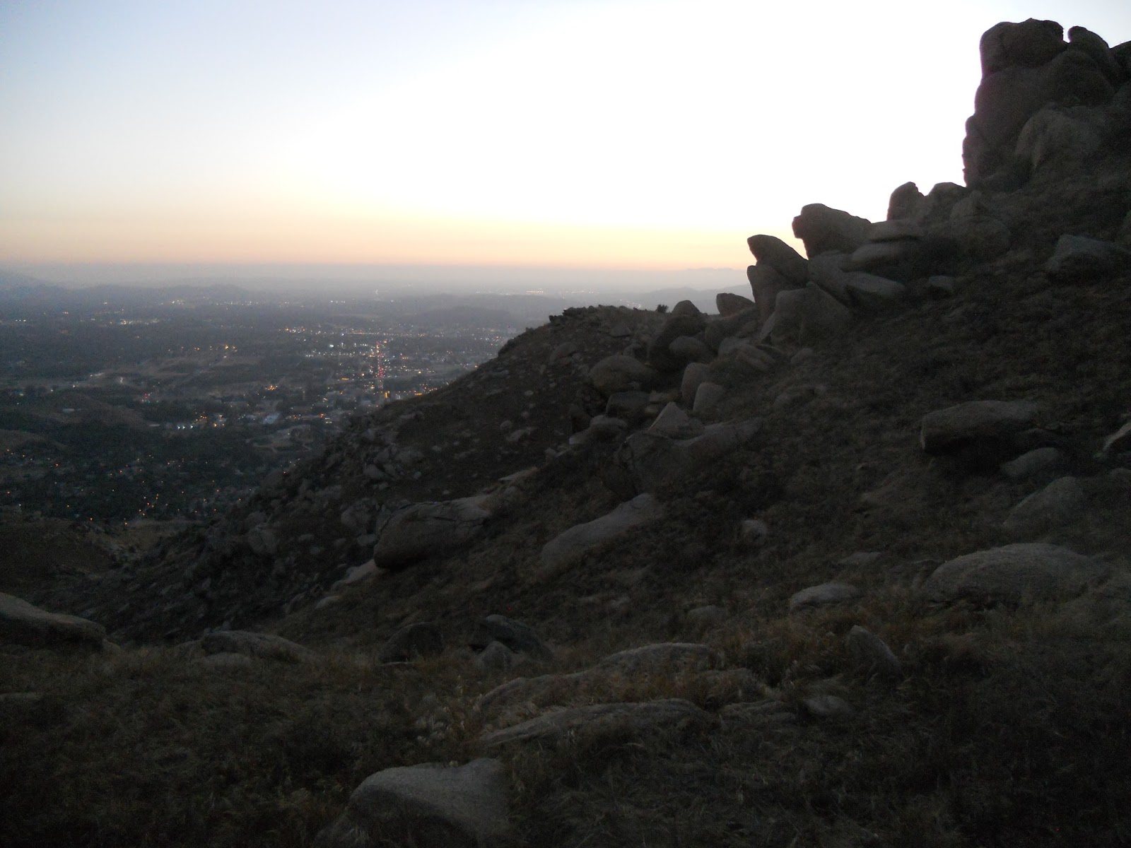 Review Hikes and Books Box Springs Mountain Park Hiking Trails in