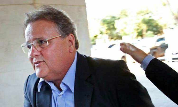 Polícia encontra em celas 'anotações' com Geddel e pendrives com Luiz Estevão