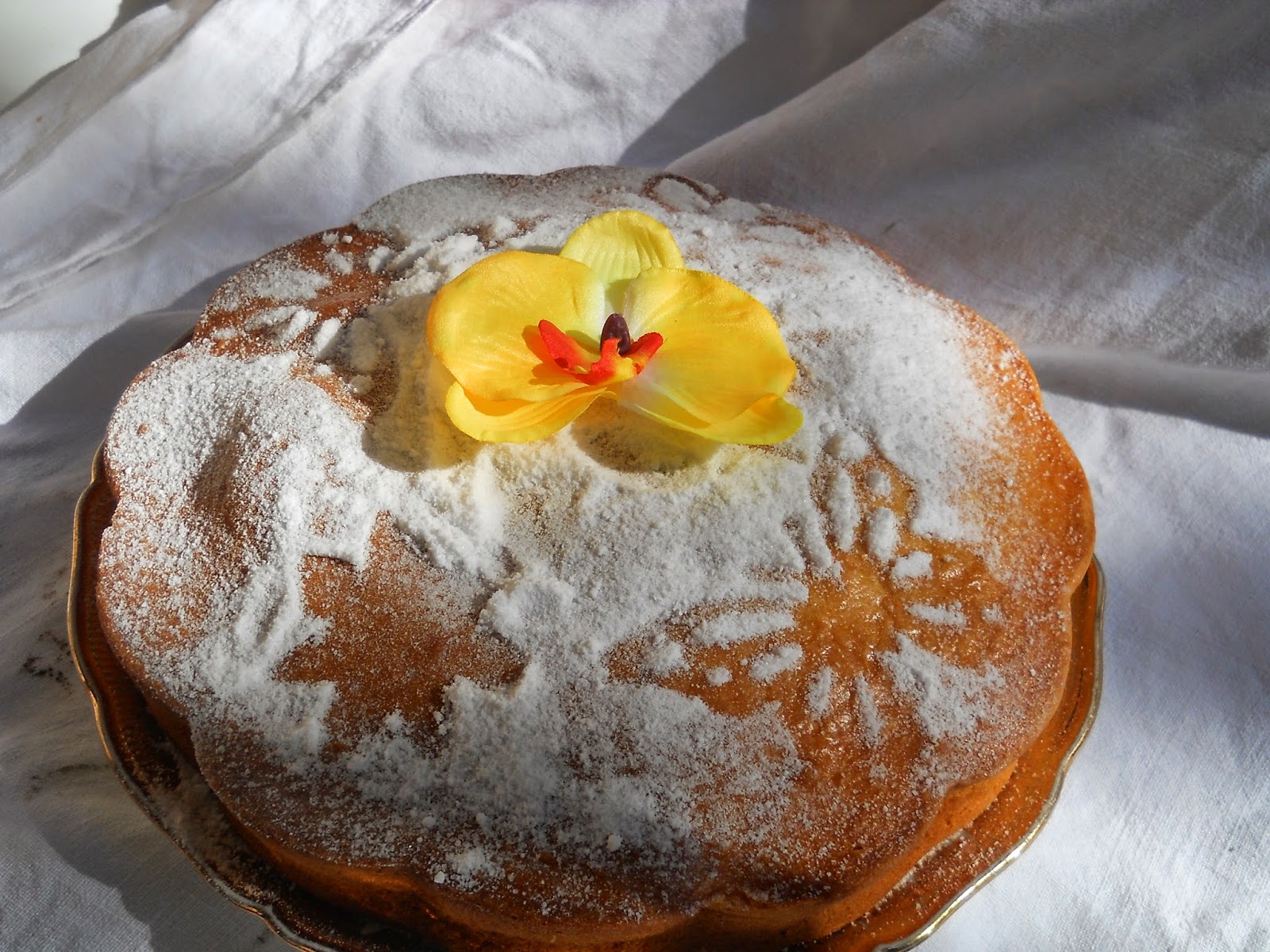 cake allo yogurt senza burro e senza uova, pronto in 10 minuti  