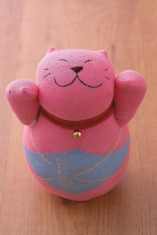 muñecos hechos con reciclaje