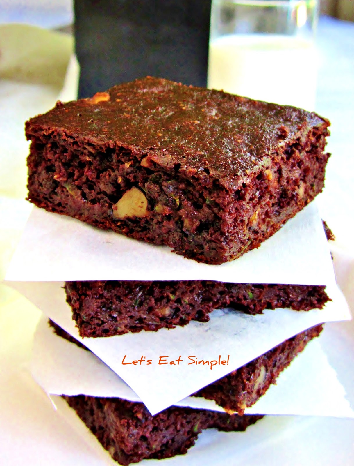 Let's eat......simple! Whole Wheat Zucchini Brownies