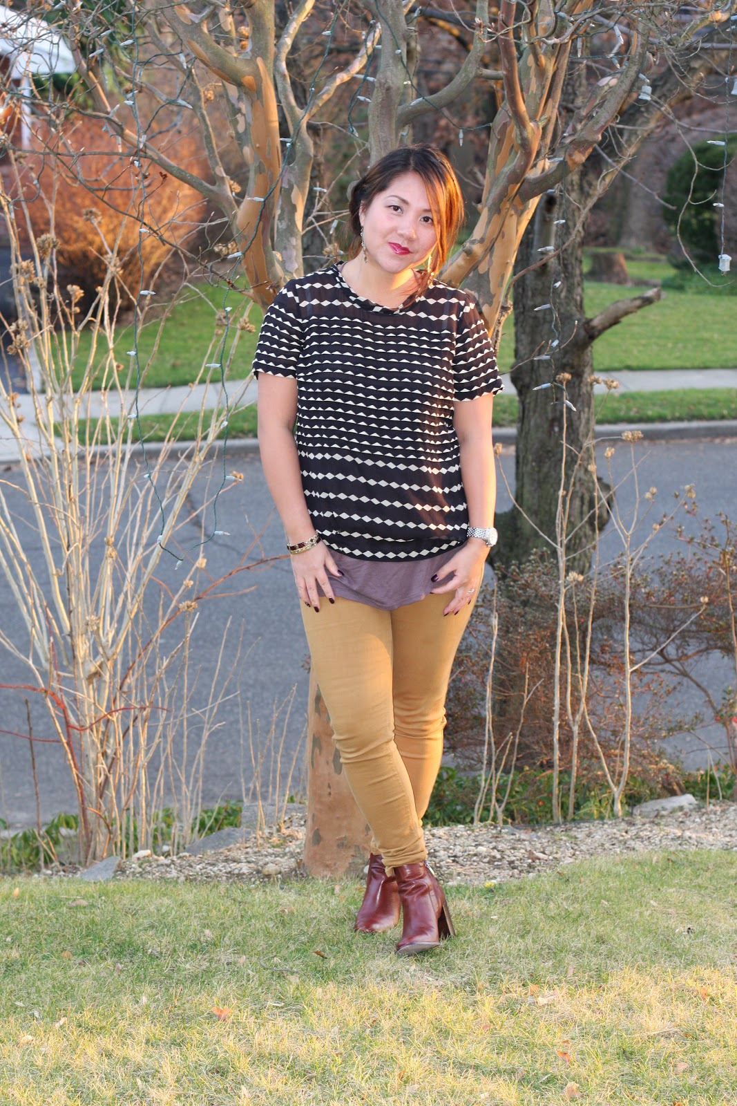 women's mustard colored jeans