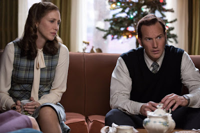 Frances O'Connor and Patrick Wilson in The Conjuring 2