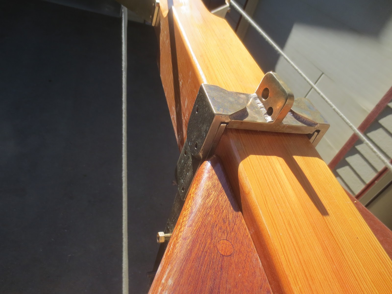 Building a NorthSea 29 - the build continues: Shrouds, Blocks and ...