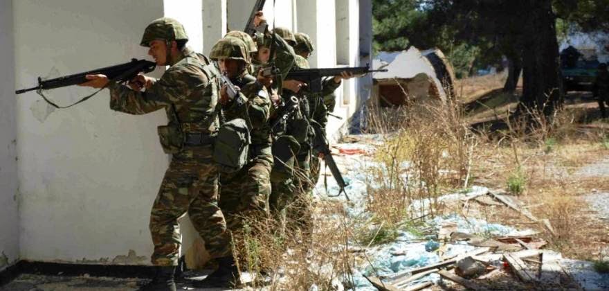 Απόπειρα εισβολής στο στρατόπεδο στην Μαλακάσα – Επιχείρησαν να κλέψουν εκρηκτικά και Α/Τ βλήματα
