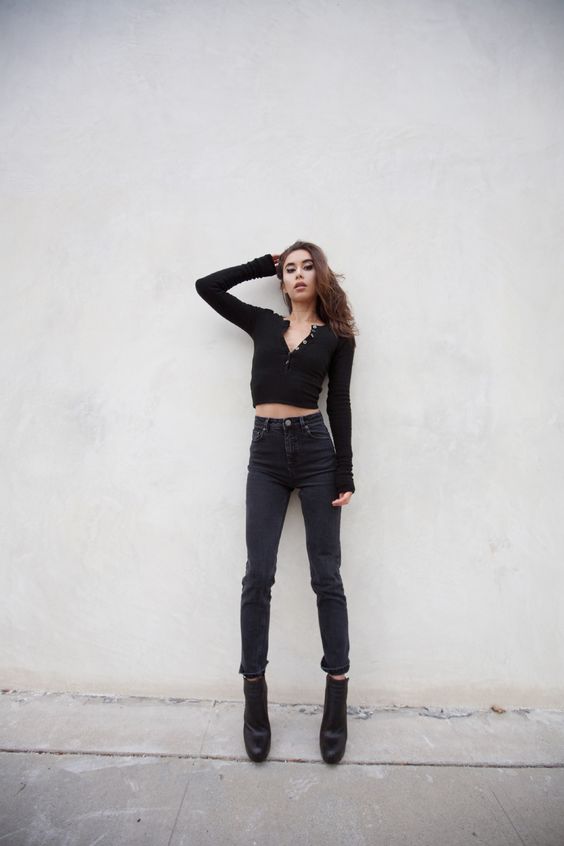 Rumineely Are You Am I All Black outfit