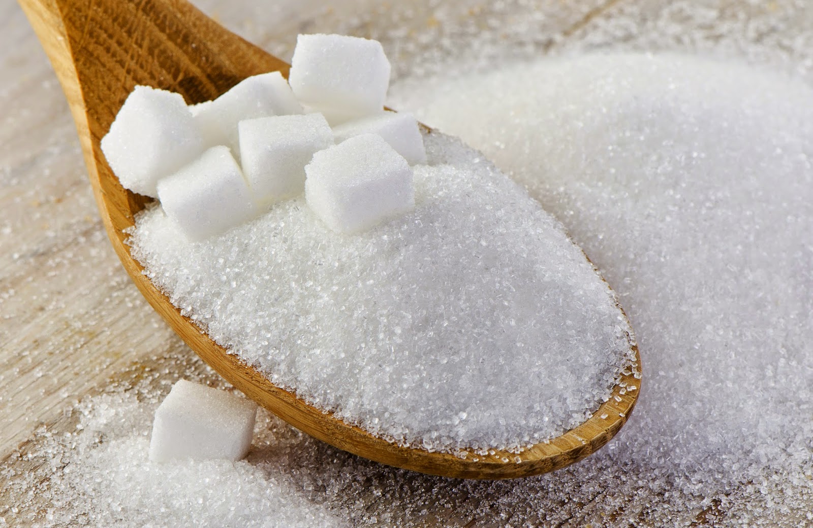 Disminuye la ingesta de azúcar en tu dieta diaria
