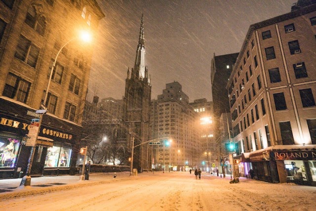 Photographer Captures An Eerily Empty New York City Photographer Captures An Eerily Empty New York City