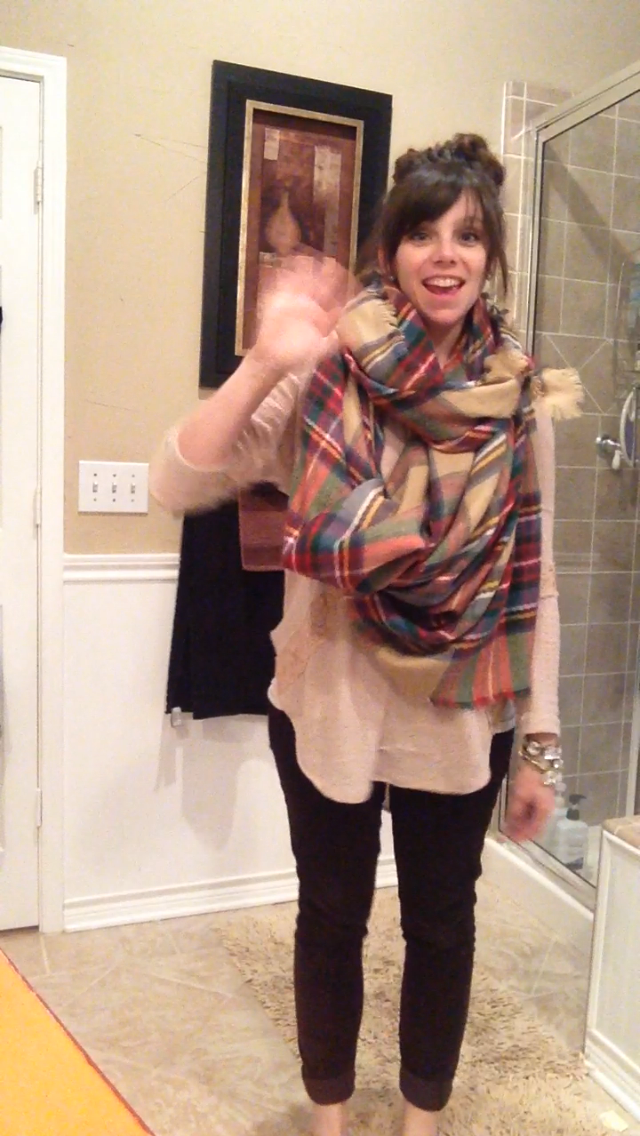 Momfessionals Blanket Scarf Tutorial