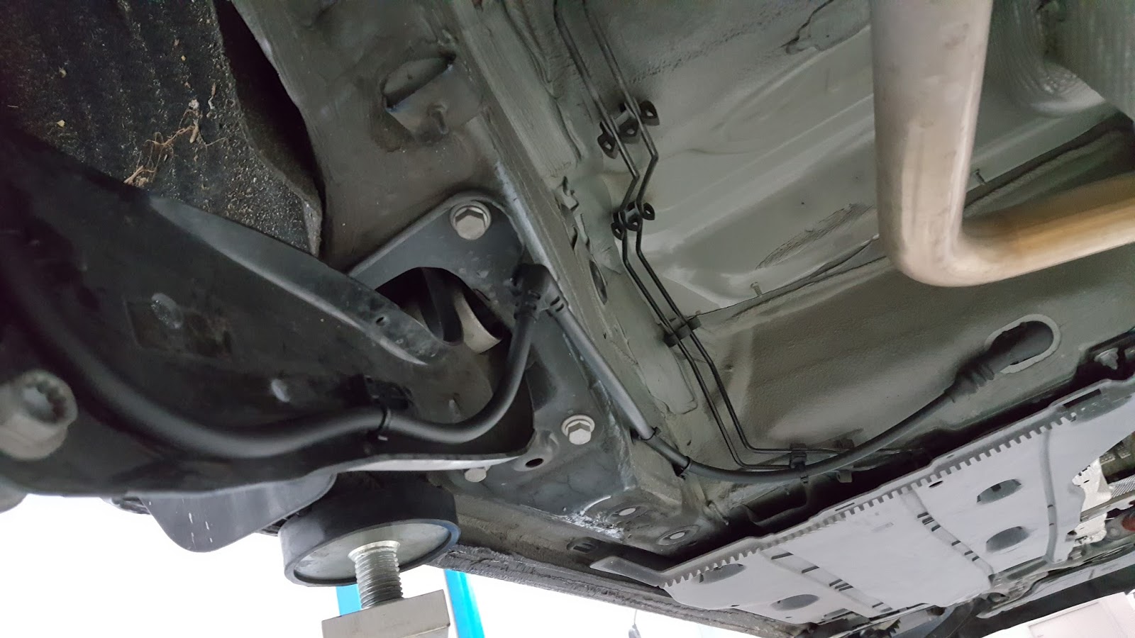 CBX RNS510 & Accessories Dynamic Chassis Control DCC on Golf 7 MQB