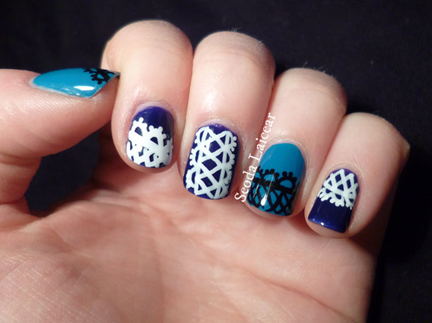 Seoda Laicear: Lace pattern with Rimmel Salon Pro and Barry M Nail Art ...