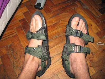 Hazte unas Zapatillas con un Neumatico Viejo