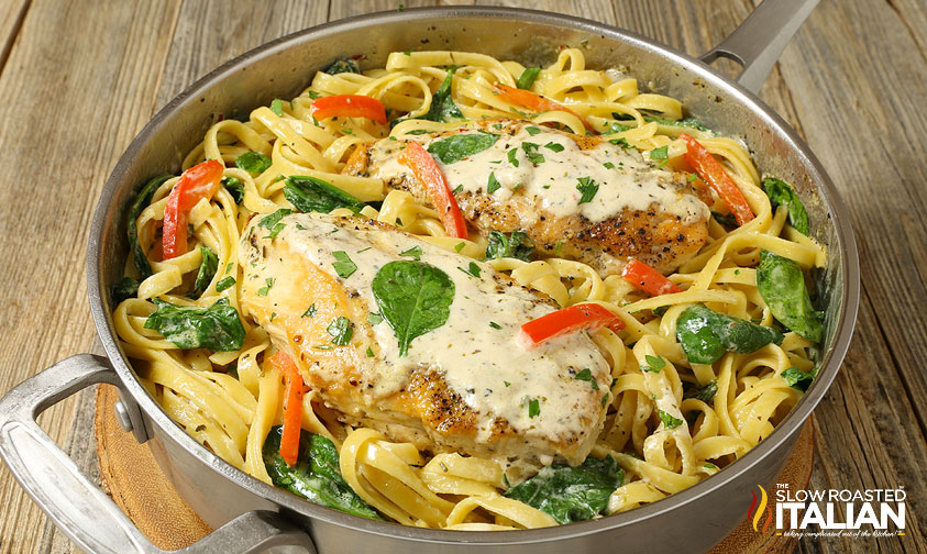 Tuscan Garlic Chicken and Linguine (With Video)