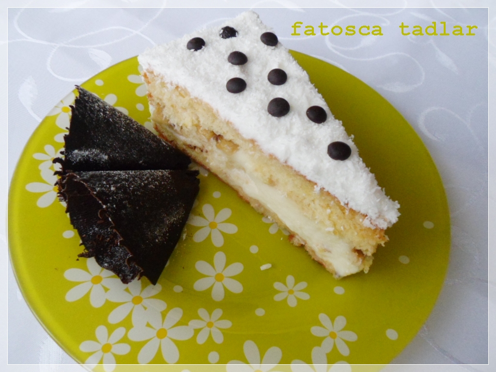 fatosca tadlar LİMON AROMALI MUZLU YAŞ PASTA