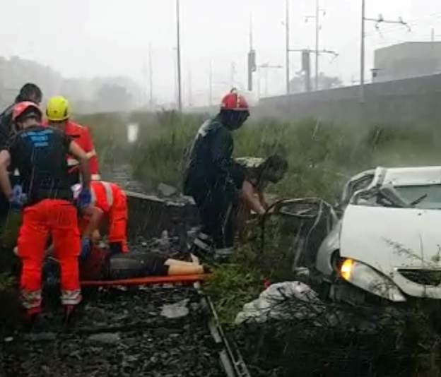 Puente se desploma en Italia, Decenas de muertos
