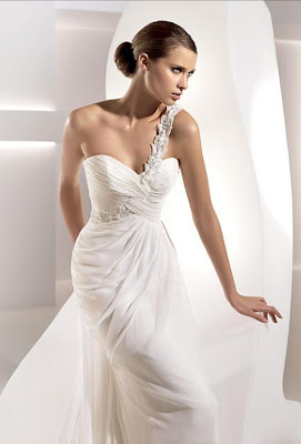 Finding The Perfect Wedding Dress