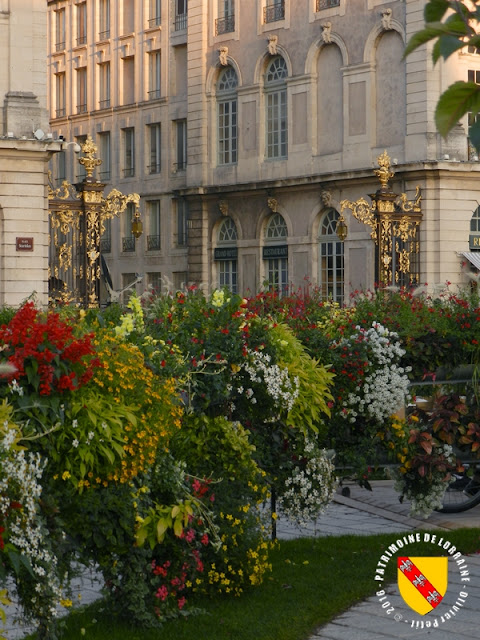 NANCY (54) - Place Stanislas : photos du jardin éphémère 2016