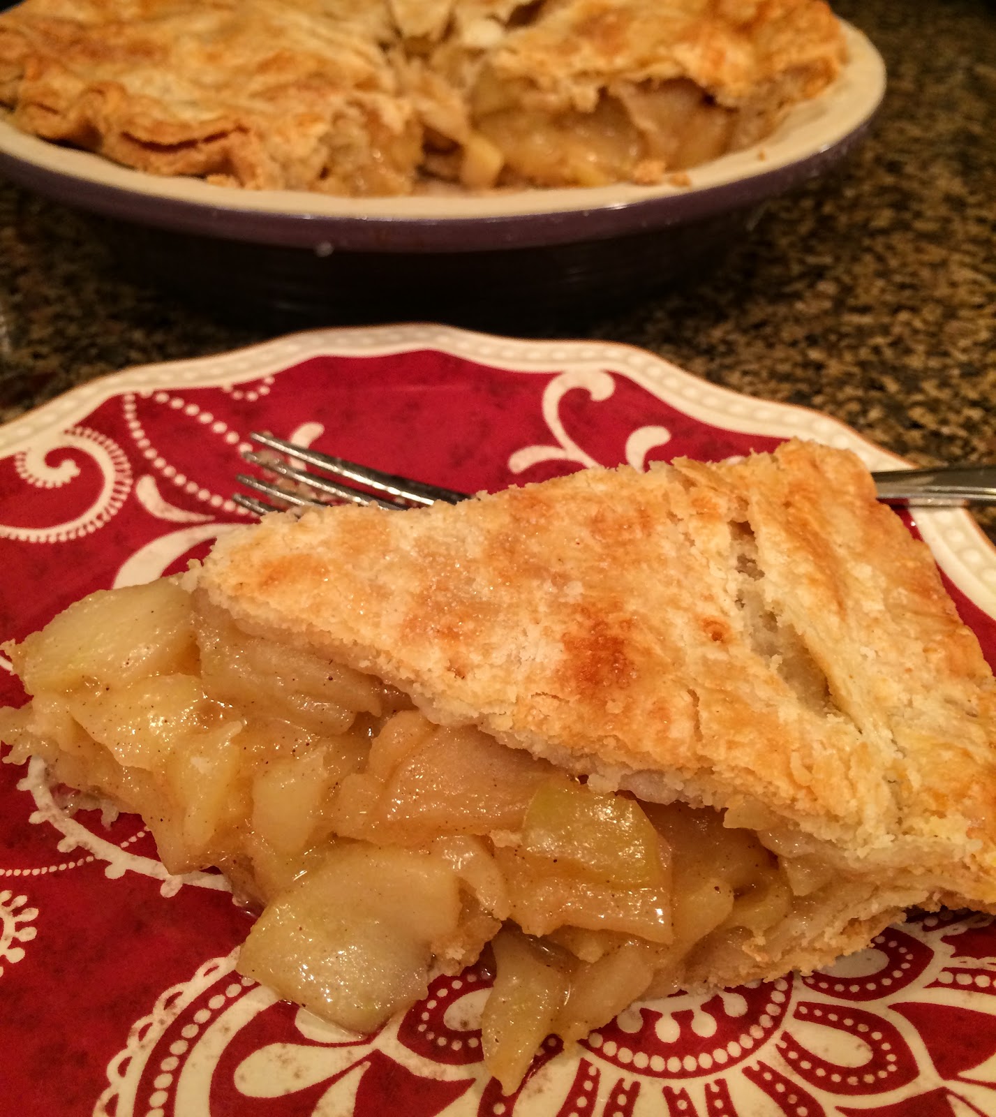 Mennonite Girls Can Cook Apple Pie with Cooked Filling
