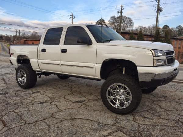 Random Notes: 2007 Chevy Silverado 1500 crew cab Z71 4x4 lifted
