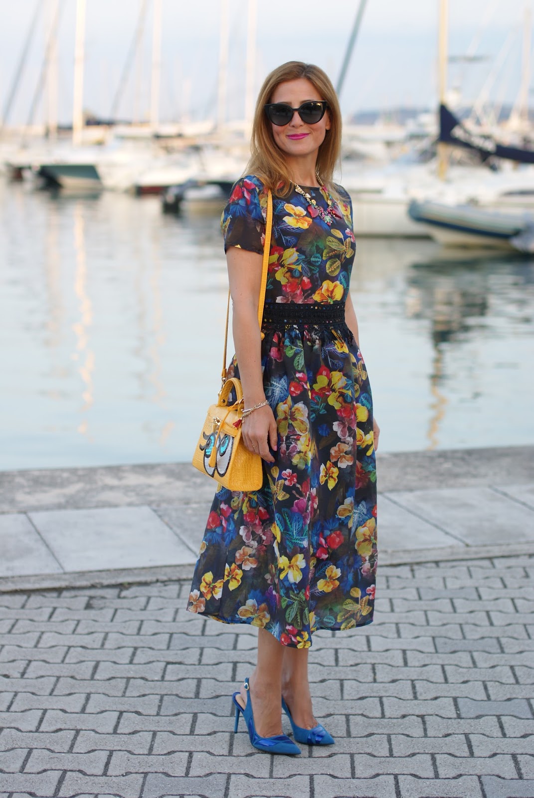 Dezzal floral cocktail midi dress on Fashion and Cookies fashion blog, fashion blogger style