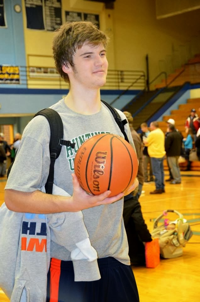 2/12 Austin Clark 6'6 F Switzerland Co (IN); Prospects AAU CMF_24