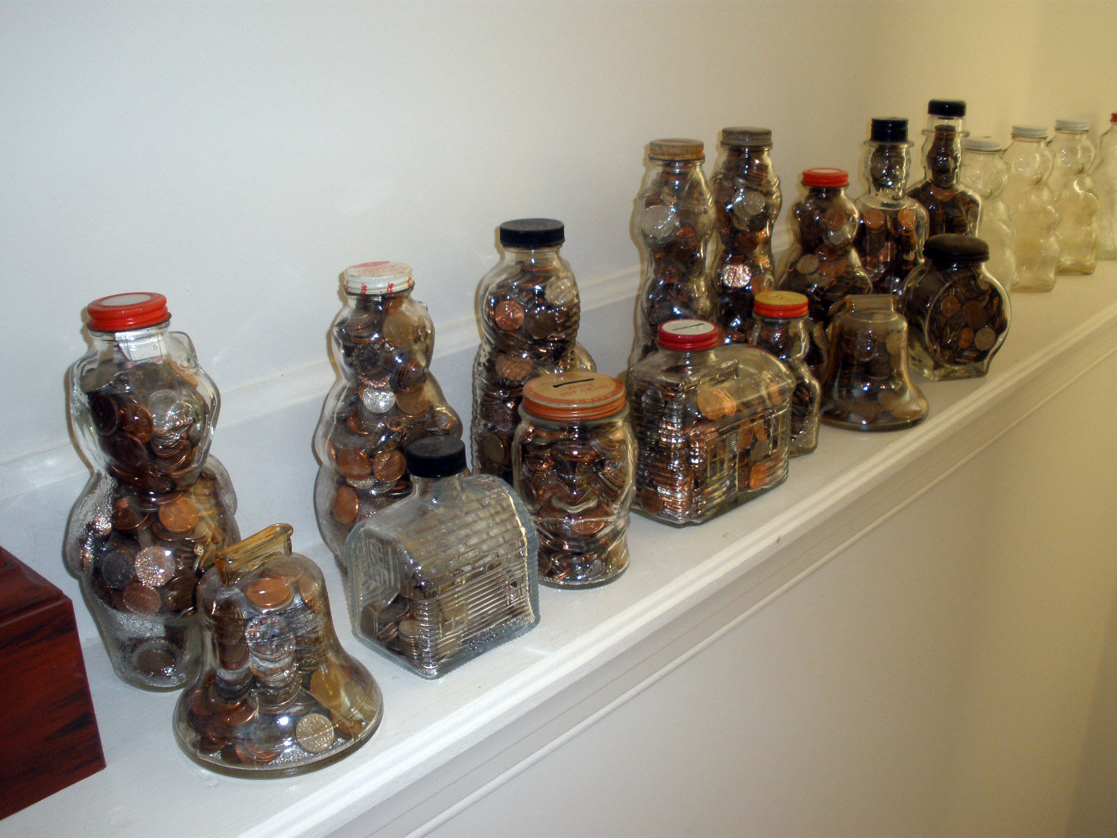 Life is Good ) Glass Banks